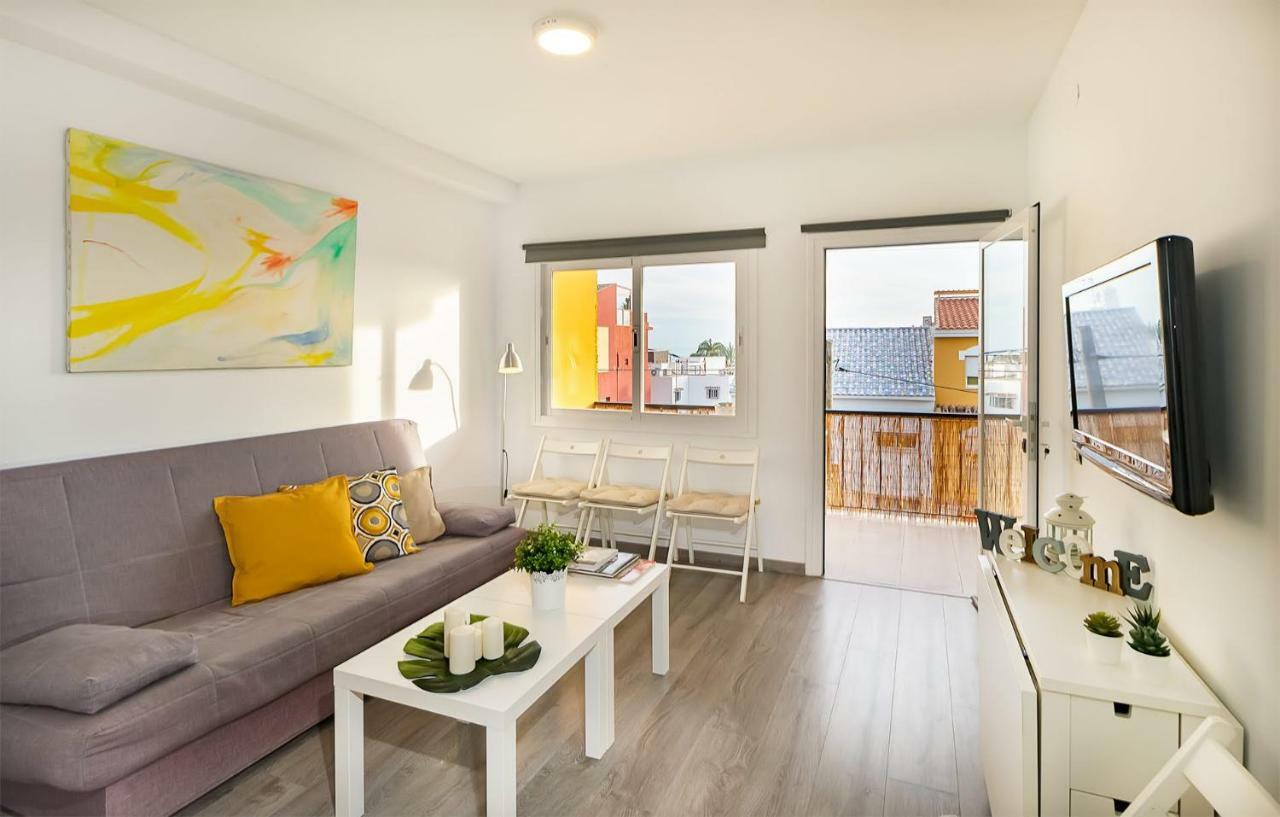 Apartamento Los Tres Soles Malaga Zewnętrze zdjęcie